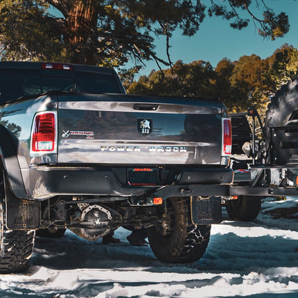 UltraSwing® Mega-Fit Spare Tire Hitch Mount | RiGd Supply