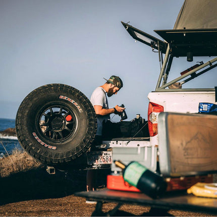 UltraSwing® Mega-Fit Spare Tire Hitch Mount | RiGd Supply
