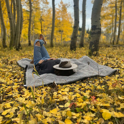 Anywhere Poncho/Puff Blanket